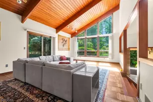6 Sugar Ln, Holmdel Twp., NJ 07733 - Photo 9