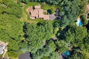 6 Sugar Ln, Holmdel Twp., NJ 07733 - Photo 49