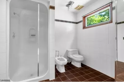 6 Sugar Ln, Holmdel Twp., NJ 07733 - Photo 35