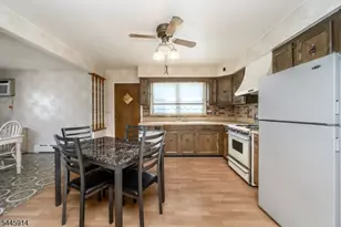 94 Van Buren St, Newark, NJ 07105 - Photo 23