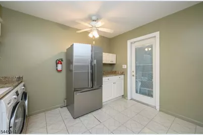 94 Van Buren St, Newark, NJ 07105 - Photo 7