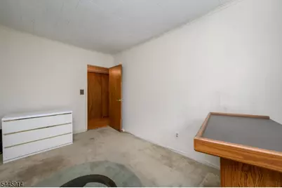 94 Van Buren St, Newark, NJ 07105 - Photo 31