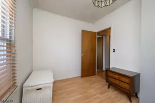 94 Van Buren St, Newark, NJ 07105 - Photo 33
