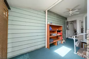 94 Van Buren St, Newark, NJ 07105 - Photo 11