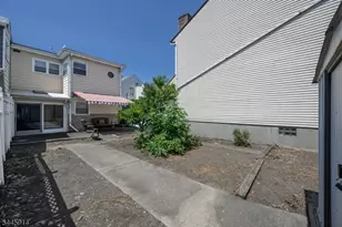 94 Van Buren St, Newark, NJ 07105 - Photo 47