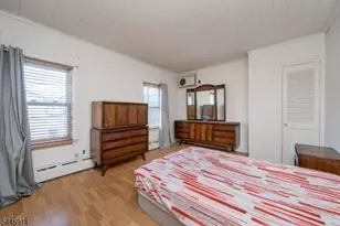 94 Van Buren St, Newark, NJ 07105 - Photo 29
