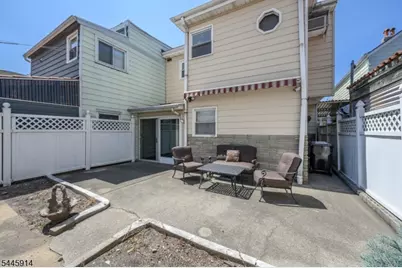 94 Van Buren St, Newark, NJ 07105 - Photo 49