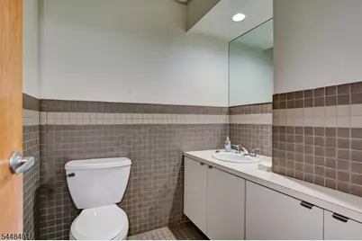 139 Chestnut St, Nutley, NJ 07110 - Photo 23