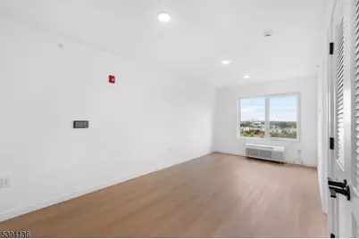 768 Bergen St #5D, Newark, NJ 07108 - Photo 11
