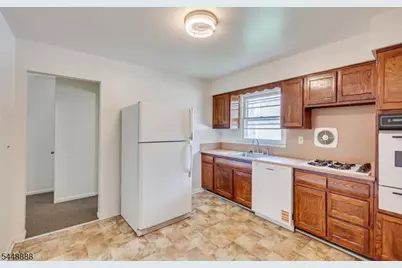 52 Johnson Ave #2, Cranford Township, NJ 07016 - Photo 7