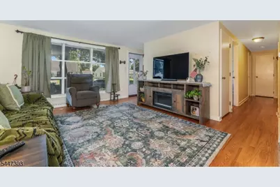 711 4th St, Belvidere, NJ 07823 - Photo 5