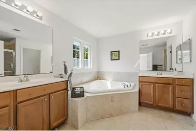 10 Indian Field Dr, Hardyston Township, NJ 07419 - Photo 21