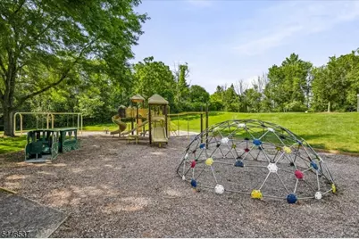 10 Indian Field Dr, Hardyston Township, NJ 07419 - Photo 31