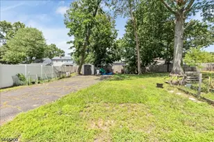 520 Huntington Ave, Plainfield, NJ 07060 - Photo 27