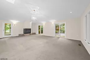 29 Wayside Pl, Montclair, NJ 07042 - Photo 19