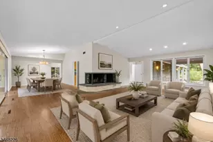 29 Wayside Pl, Montclair, NJ 07042 - Photo 5