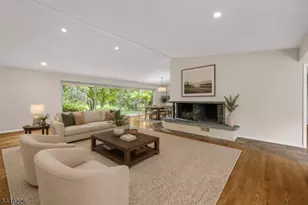 29 Wayside Pl, Montclair, NJ 07042 - Photo 3