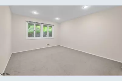 29 Wayside Pl, Montclair, NJ 07042 - Photo 27