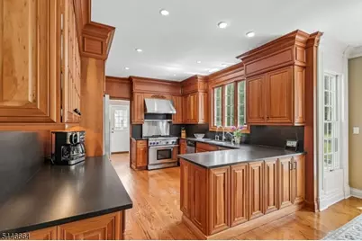 4 Hawkes Ct, Bridgewater, NJ 08807 - Photo 11
