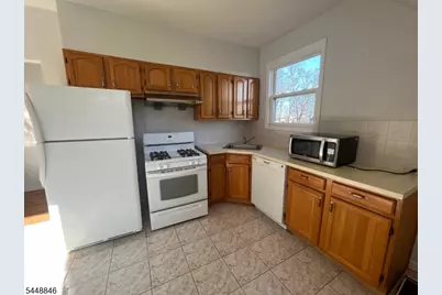 43 So Willow St Apt #5, Montclair, NJ 07042 - Photo 5