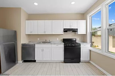 278 Wainwright St, Newark, NJ 07112 - Photo 13