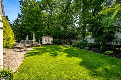 18 Hartlander St, East Brunswick Township, NJ 08816 - Photo 47