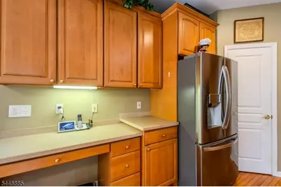 18 Hartlander St, East Brunswick Township, NJ 08816 - Photo 21