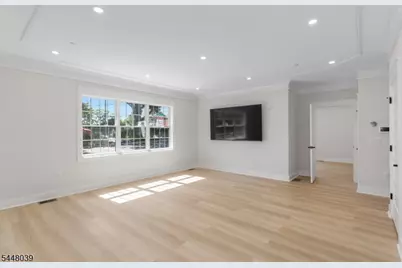5 Milton Ave #C, Clifton, NJ 07013 - Photo 11