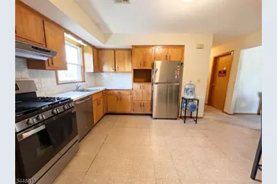 3 Wood St #2, Garfield, NJ 07026 - Photo 5