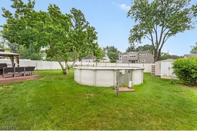20 Normandy Rd, Mount Olive, NJ 07836 - Photo 27