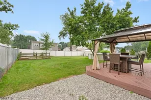 20 Normandy Rd, Mount Olive, NJ 07836 - Photo 25