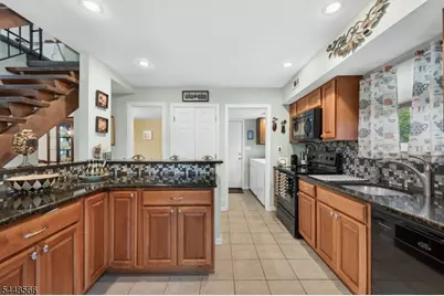 510 Auten Road 2A, Hillsborough Township, NJ 08844 - Photo 7