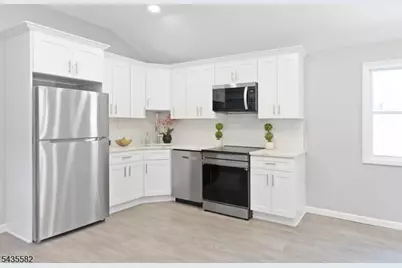 116 Bucknell Trl, Hopatcong, NJ 07843 - Photo 7