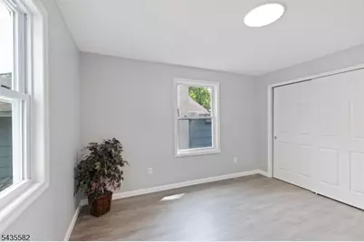 116 Bucknell Trl, Hopatcong, NJ 07843 - Photo 15