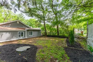 116 Bucknell Trail, Hopatcong, NJ 07843 - Photo 35