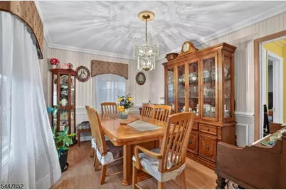 26 Columbia Ave, Kenilworth, NJ 07033 - Photo 5