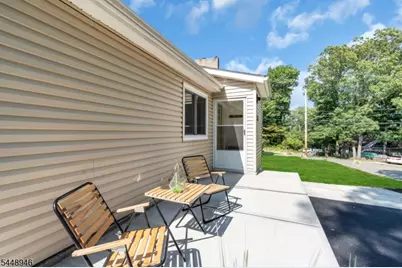 24 Northwestern Trl, Hopatcong, NJ 07843 - Photo 5