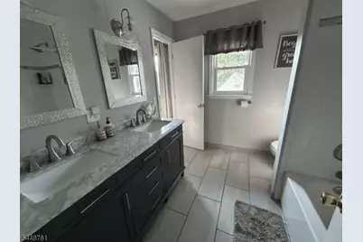 23 Charles St, Clark Township, NJ 07066 - Photo 9