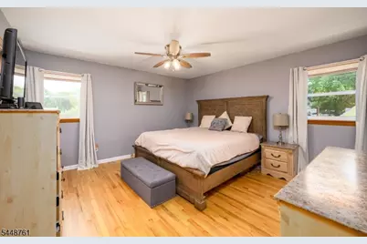 23 Charles St, Clark Township, NJ 07066 - Photo 17