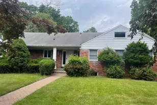 333 Ratzer Rd, Wayne, NJ 07470 - Photo 1