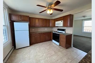 370 Main St, Little Falls Township, NJ 07424 - Photo 7