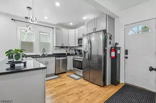 241 Brighton Ave, East Orange, NJ 07017 - Photo 5