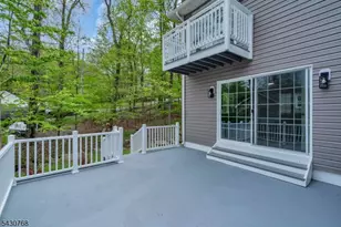 385 Maxim Dr, Hopatcong, NJ 07843 - Photo 43