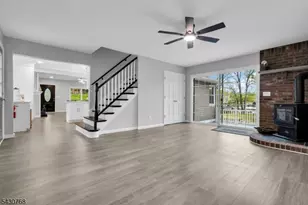 385 Maxim Dr, Hopatcong, NJ 07843 - Photo 25