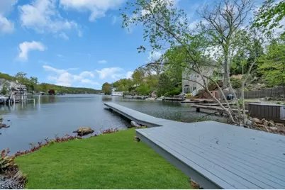 385 Maxim Dr, Hopatcong, NJ 07843 - Photo 47