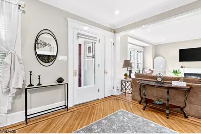 39 Overlook Ave, West Orange Township, NJ 07052 - Photo 9