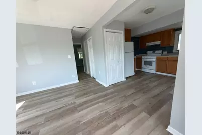 6 Maple Ln, Hampton Boro, NJ 08827 - Photo 5
