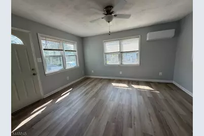 6 Maple Ln, Hampton Boro, NJ 08827 - Photo 3