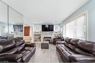 33 Fairbanks St, Hillside, NJ 07205 - Photo 3