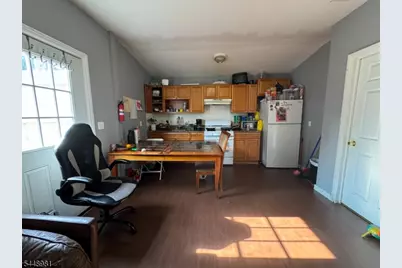 47 Oak St, Paterson, NJ 07501 - Photo 3